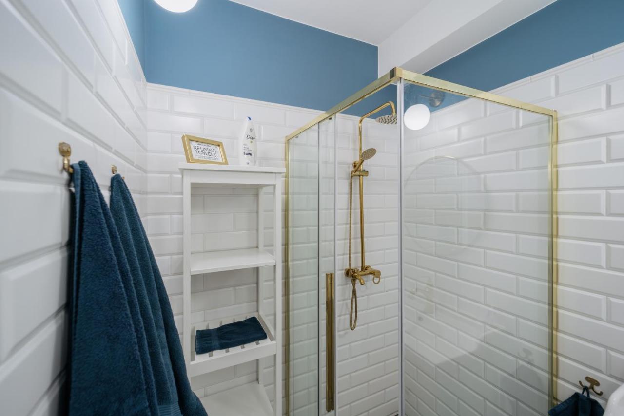 Monkey Suite Budapest Bagian luar foto