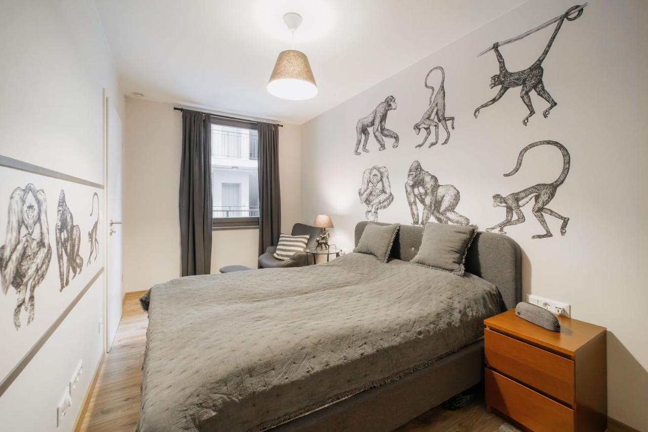 Monkey Suite Budapest Bagian luar foto